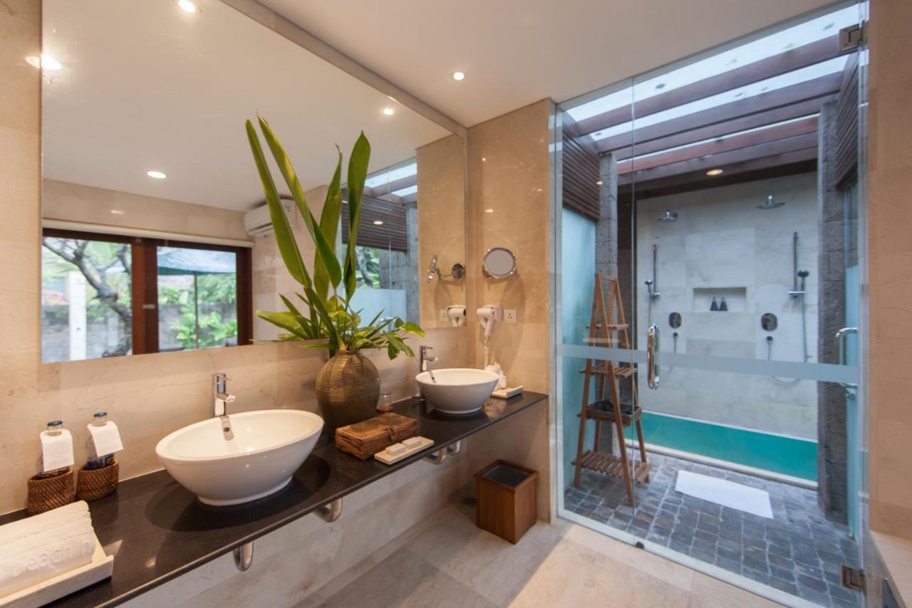 Legian Beach Villas Buitenkant foto