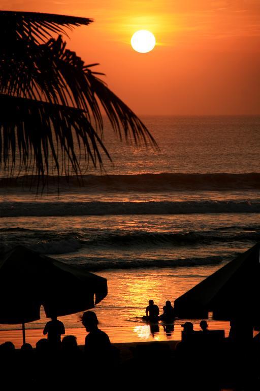 Legian Beach Villas Buitenkant foto
